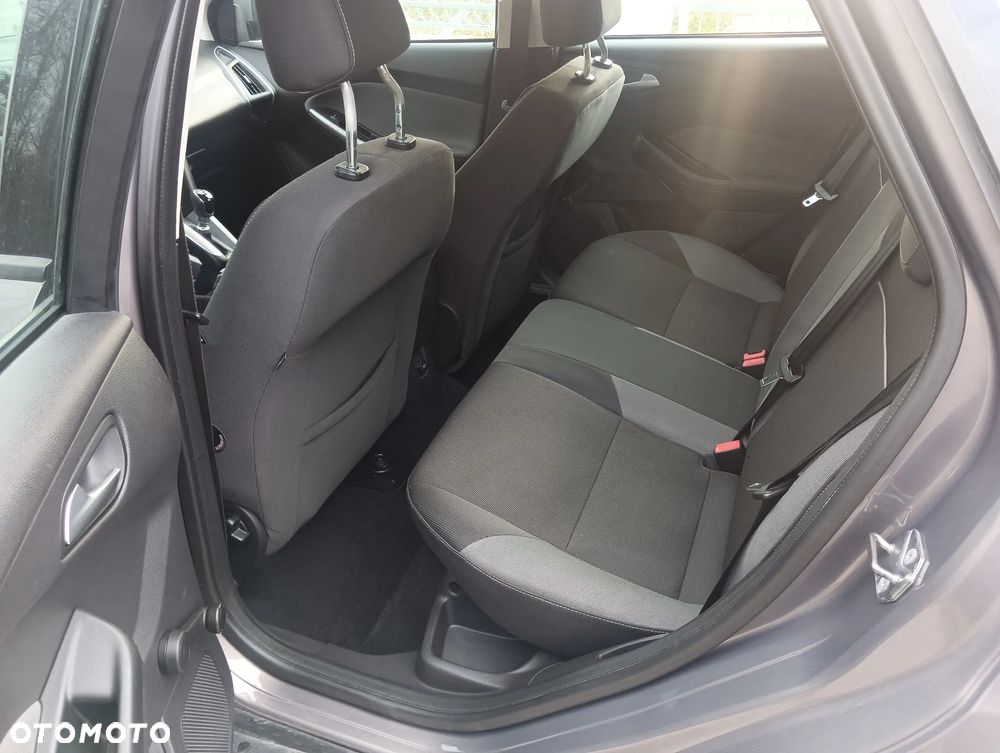 Ford Focus 1.0 EcoBoost Start-Stopp-System Champions Edition - 6