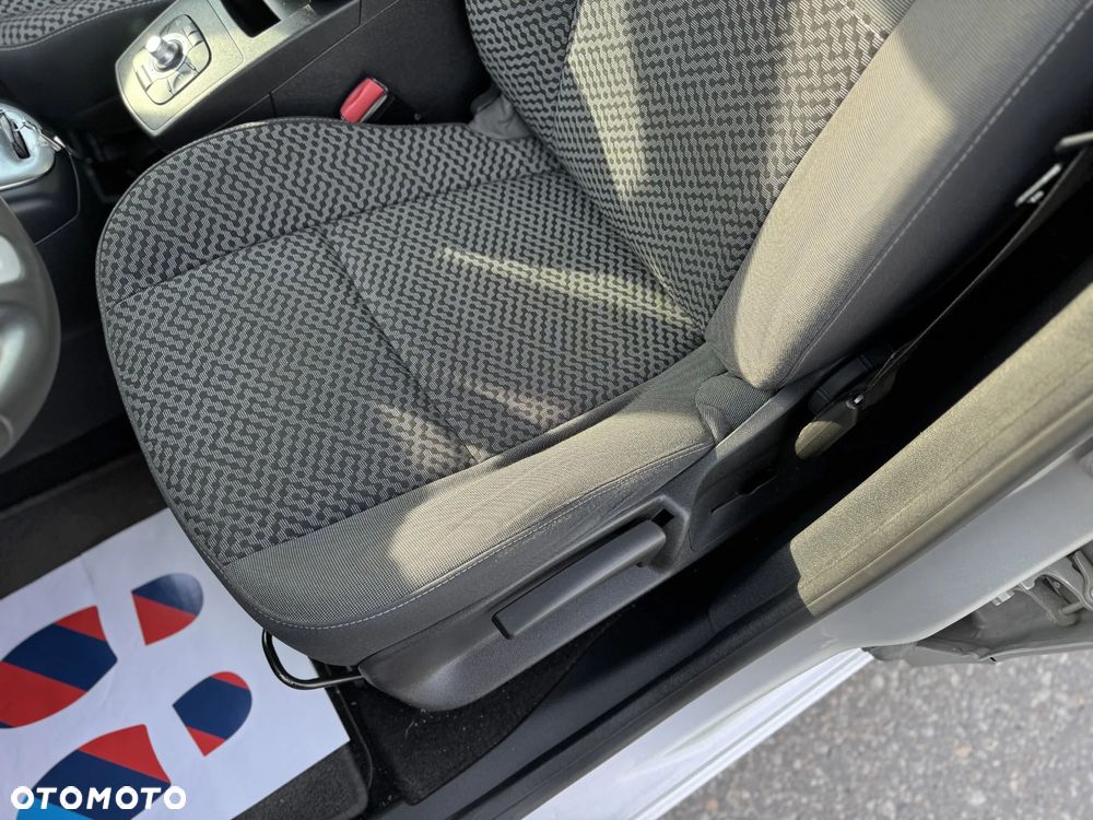 Renault Scenic 1.5dCi TomTom Edition - 32