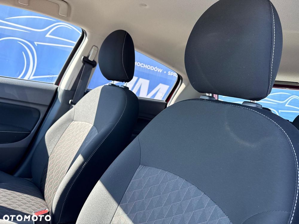 Mitsubishi Space Star 1.2 Select - 17