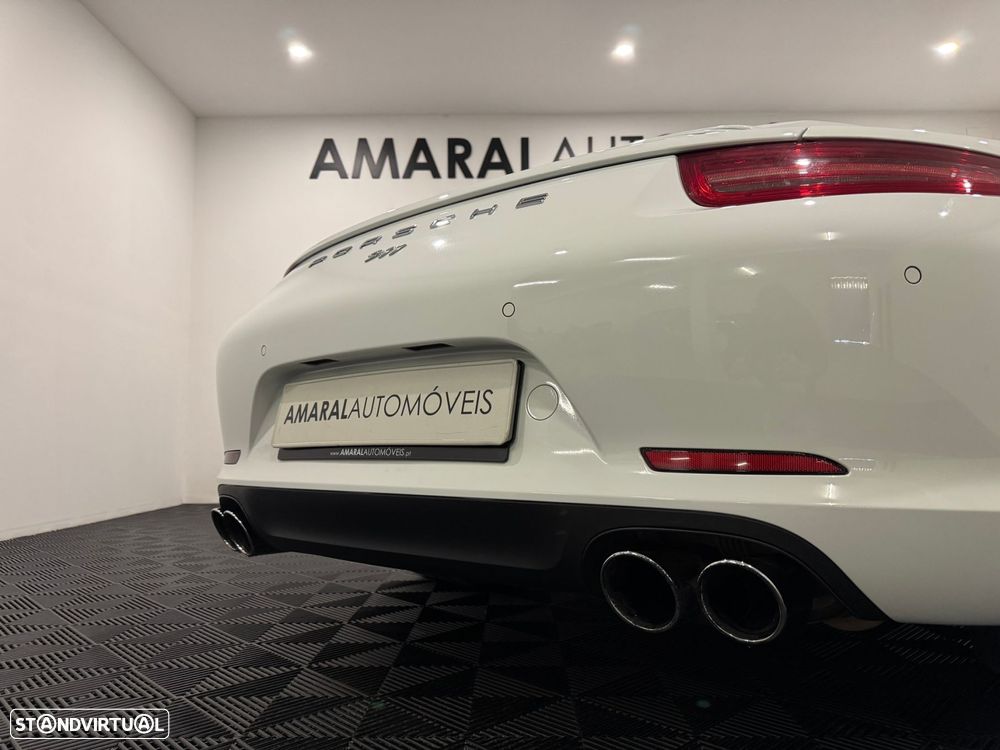 Porsche 911 (991) Carrera 2 - 26