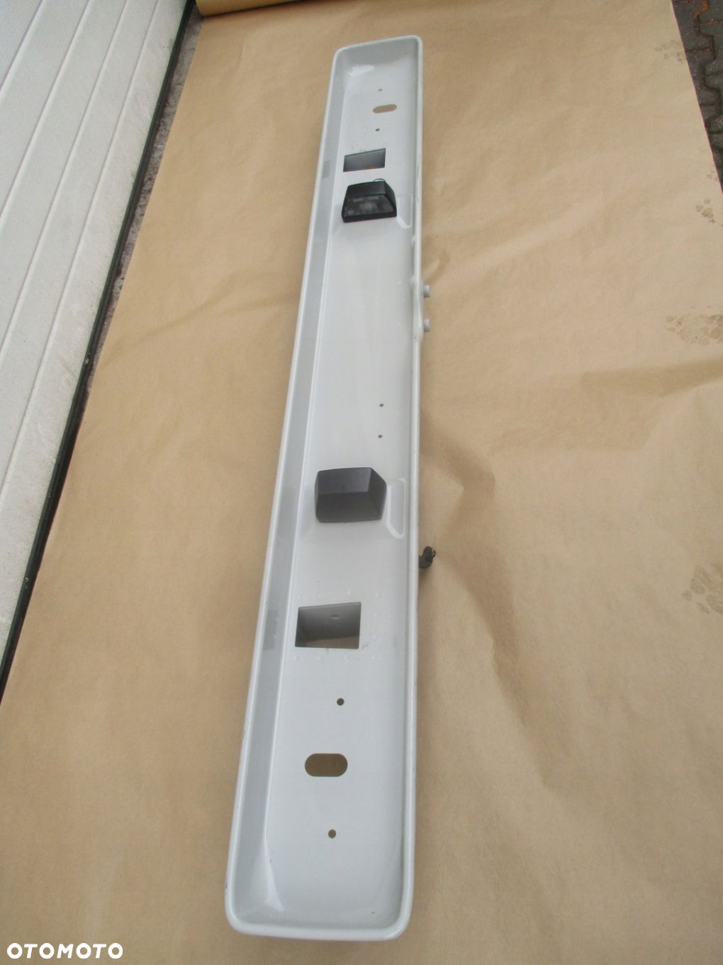 Belka tylna rama doka kabina VW T5 T6 7F0803703B - 2