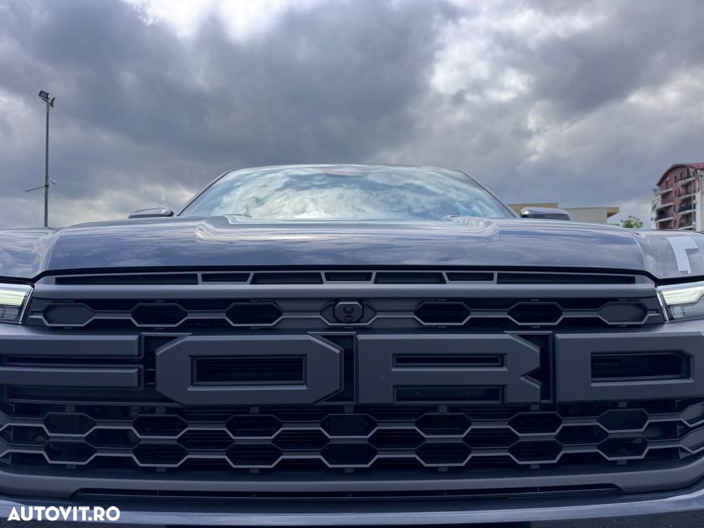 Ford Raptor - 14