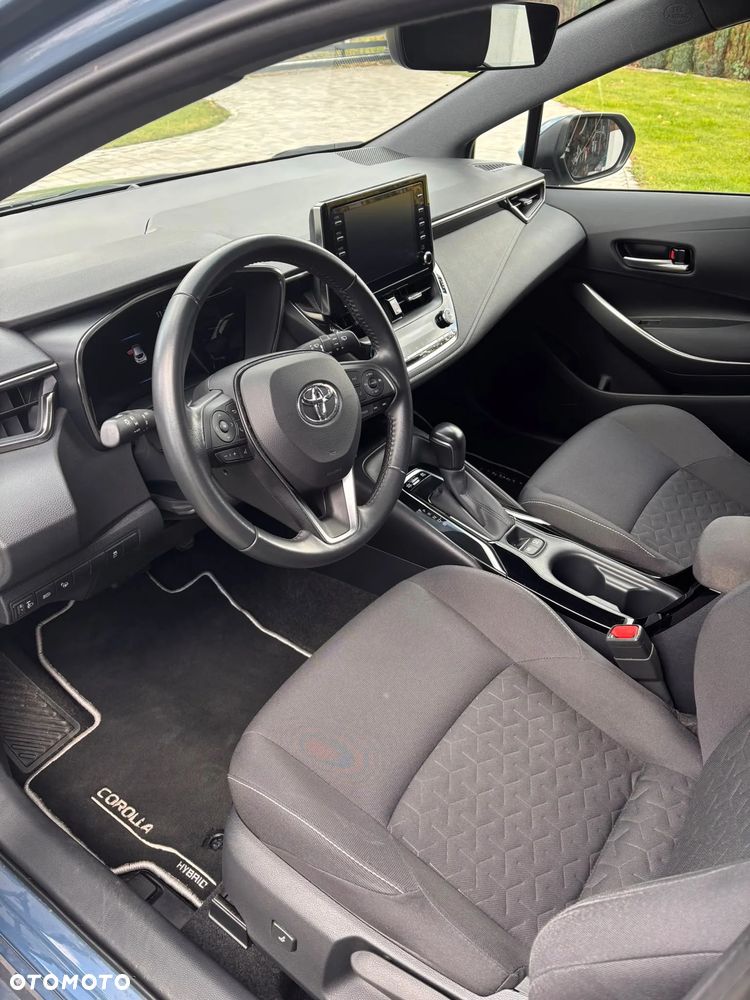 Toyota Corolla - 15
