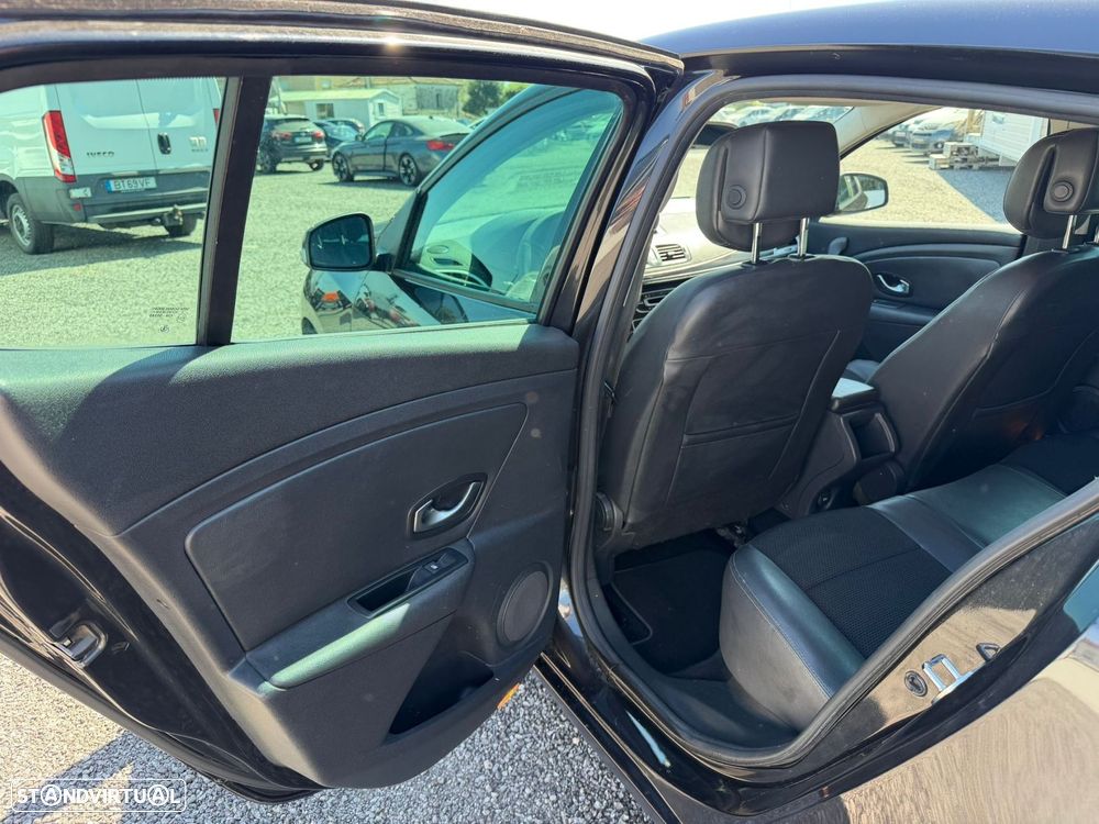 Renault Mégane 1.5 dCi Dynamique - 16