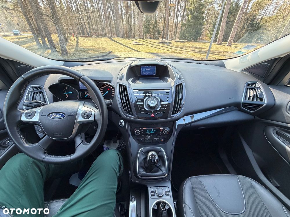 Ford Kuga 2.0 TDCi 4x4 Individual - 28