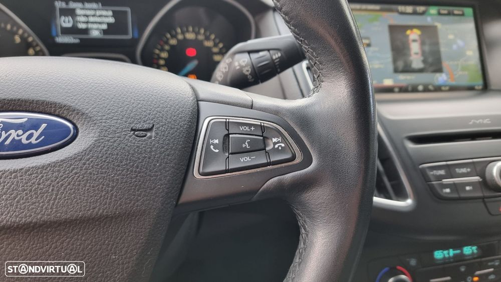 Ford Focus 1.0 EcoBoost Titanium - 20