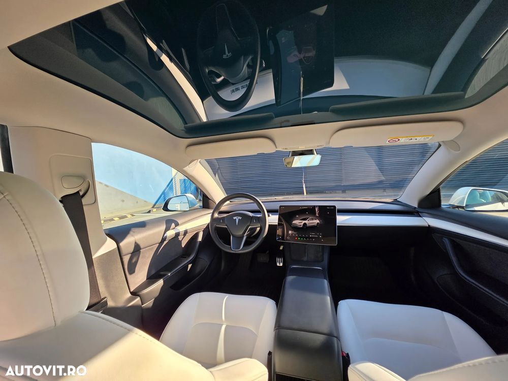 Tesla Model 3 Long Range AWD Premium - 6