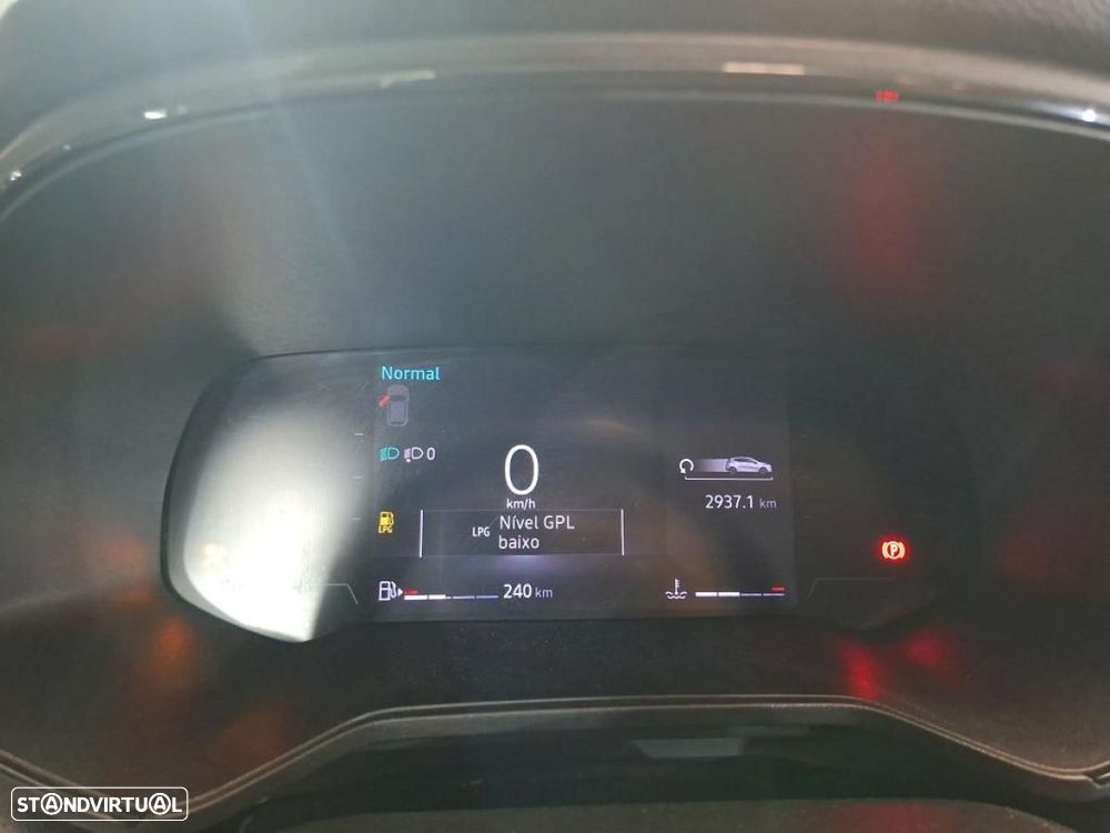 Renault Clio 1.0 TCe Evolution Bi-Fuel - 6