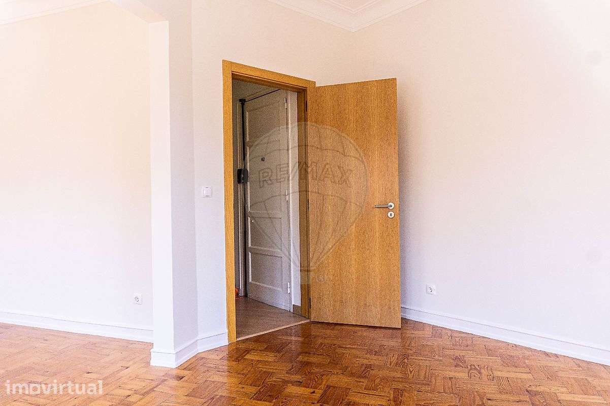 Apartamento T2 para arrendamento - Grande imagem: 4/19
