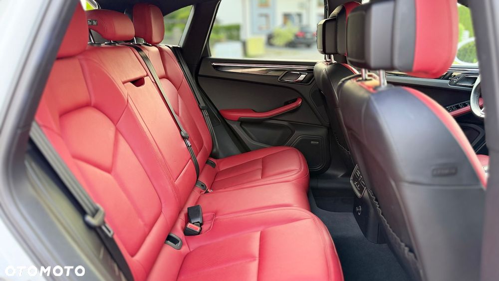 Porsche Macan S - 13