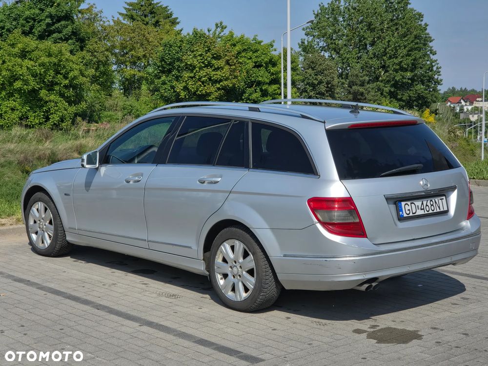 Mercedes-Benz Klasa C 200 CDI BlueEff Avantgarde - 4