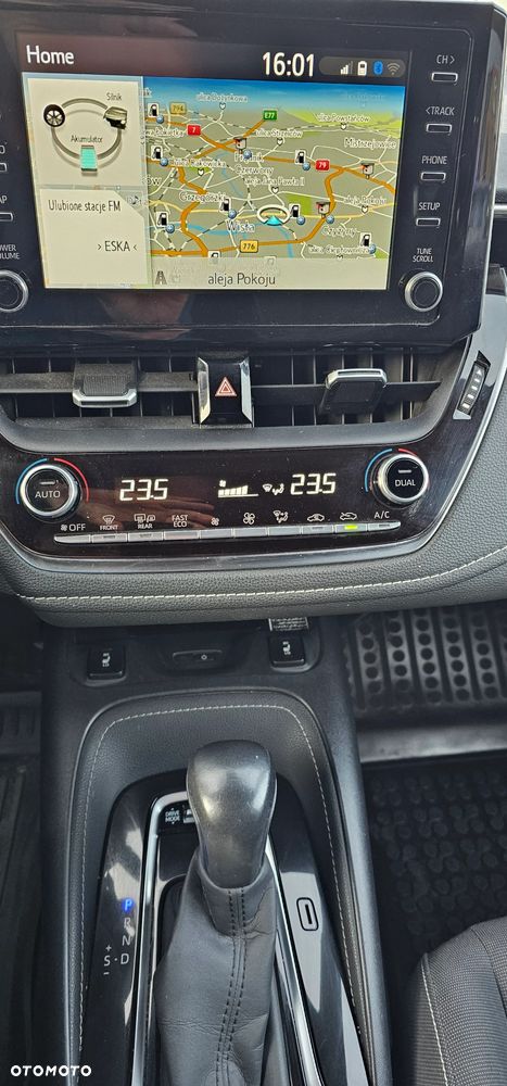 Toyota Corolla 2.0 Hybrid GR Sport - 17