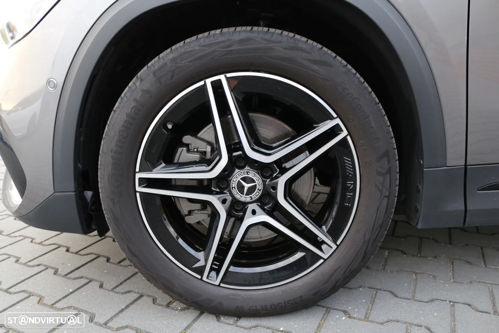 Mercedes-Benz GLA 250 e AMG Line - 49