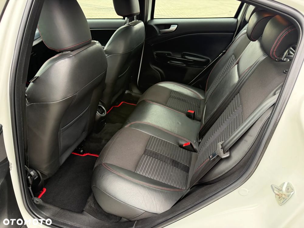 Alfa Romeo Giulietta - 24