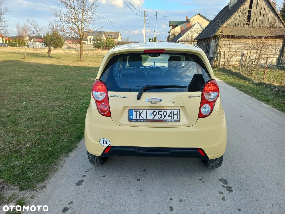Chevrolet Spark 1.0 - 9