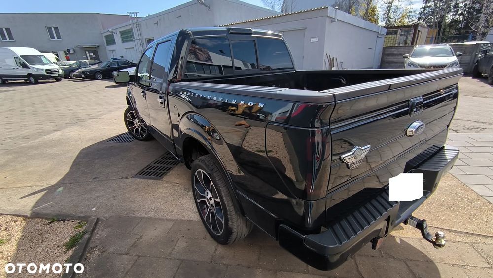 Ford F150 - 4