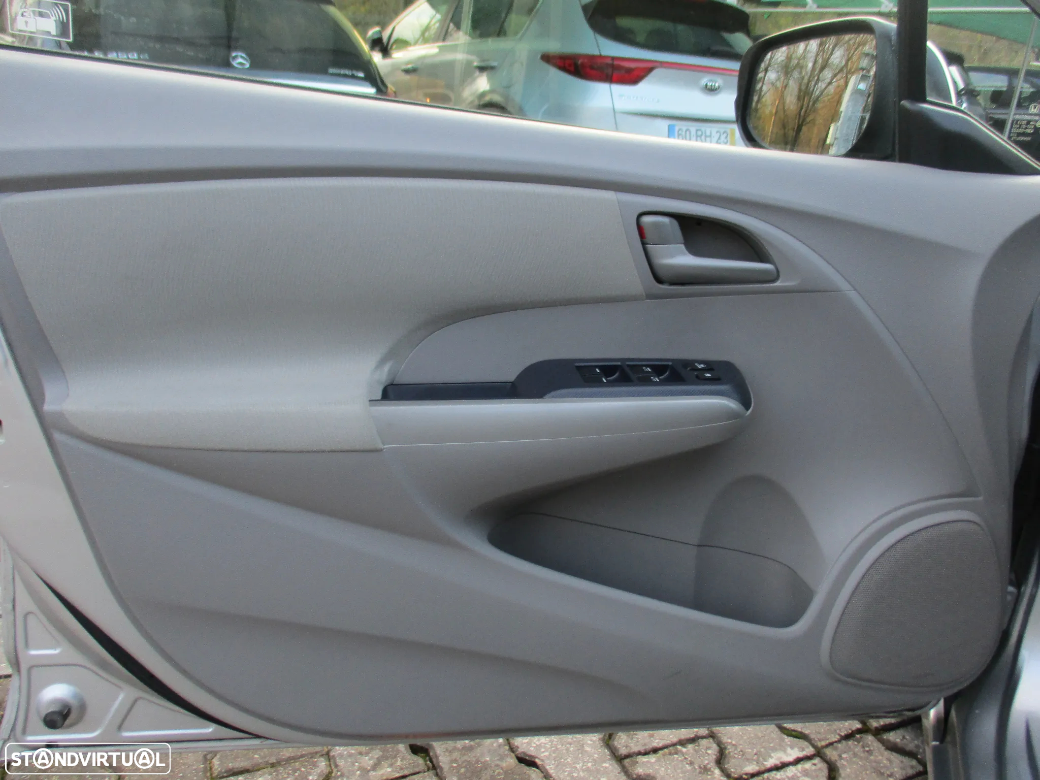 Honda Insight 1.3 IMA i-VTEC Executive - 23