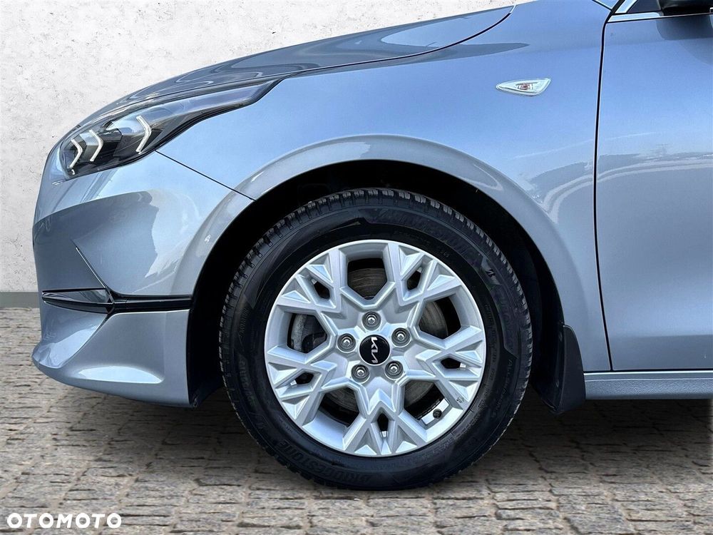 Kia Ceed 1.5 T-GDI M DCT - 37