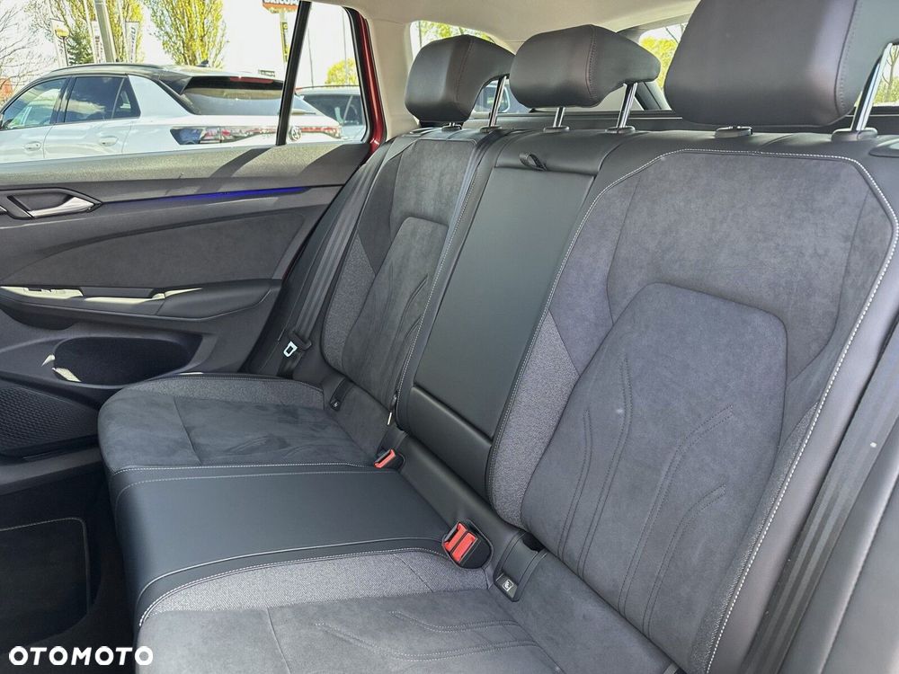 Volkswagen Golf - 26