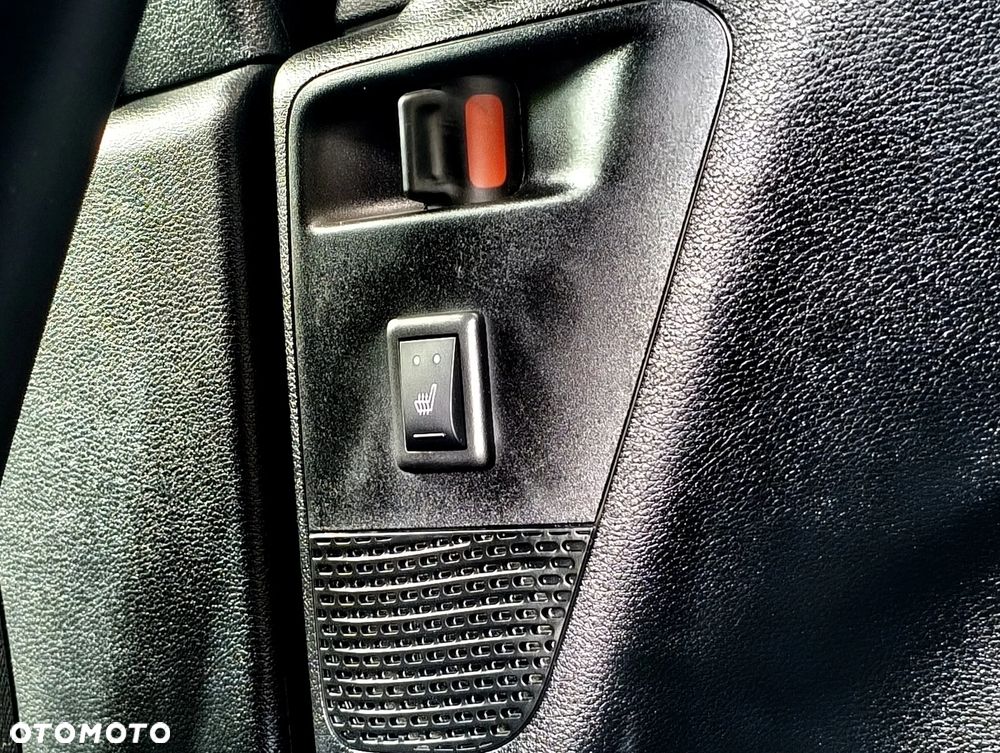 Chrysler Pacifica - 19