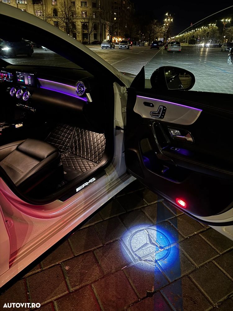 Mercedes-Benz CLA - 27