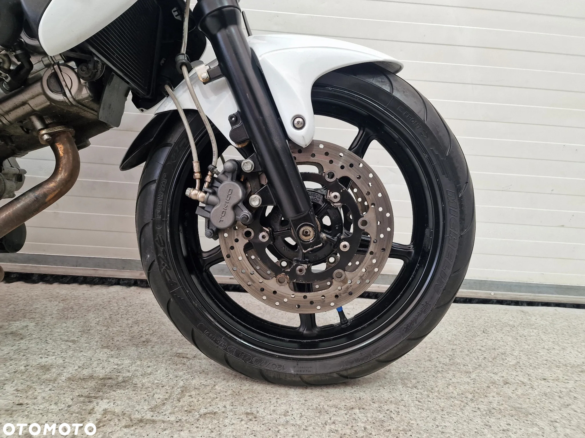 Suzuki Gladius - 17
