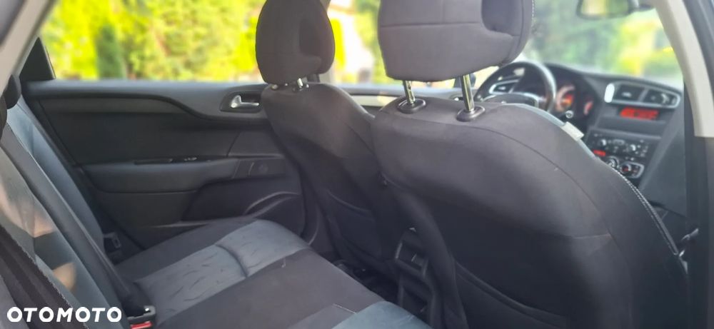 Citroën C4 1.6 HDi Exclusive - 26