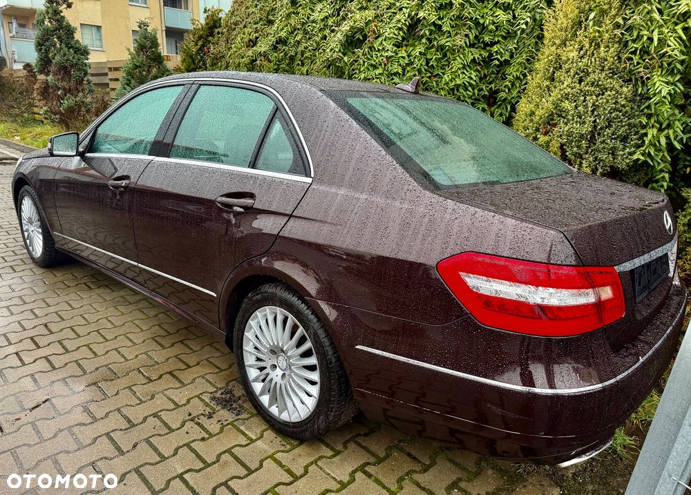 Mercedes-Benz Klasa E 350 CDI BlueEff Elegance - 4