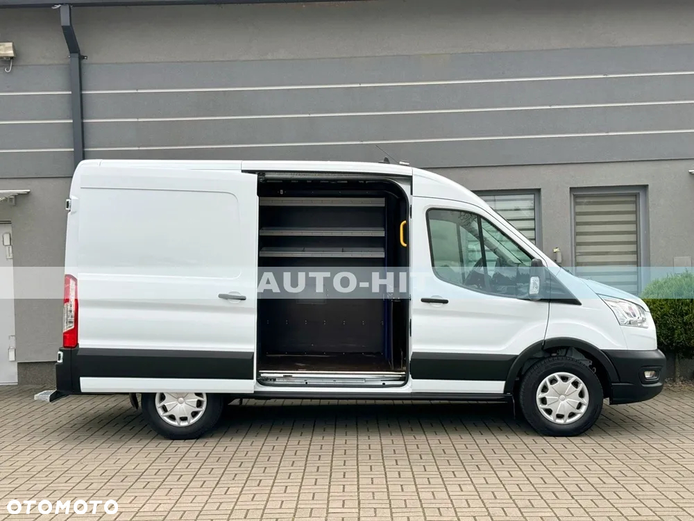 Ford Transit - 12