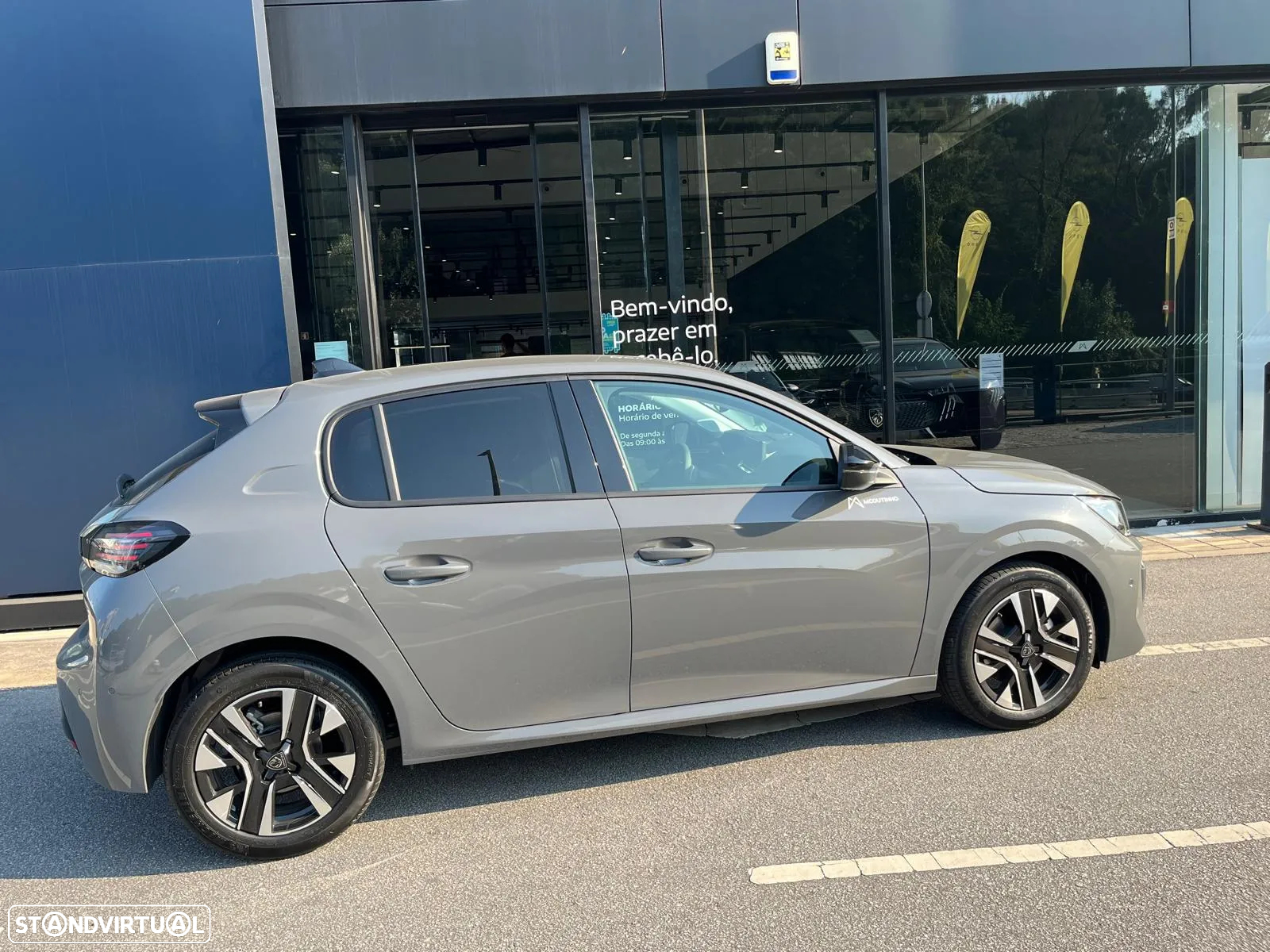 Peugeot 208 1.2 PureTech Allure - 6