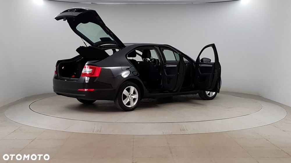 Skoda Octavia 1.4 TSI Ambition - 4