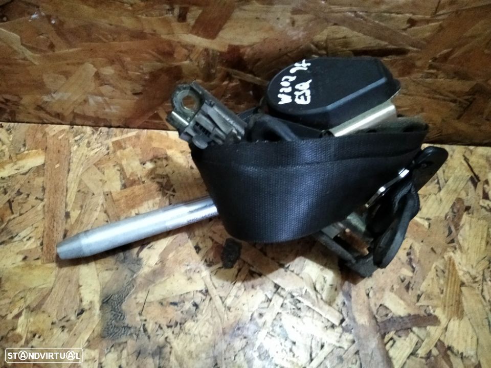 CINTO DE SEGURANÇA / PRE-TENSOR MERCEDES C200 C220 W202 - FRENTE DIREITO / ESQUERDO - 1