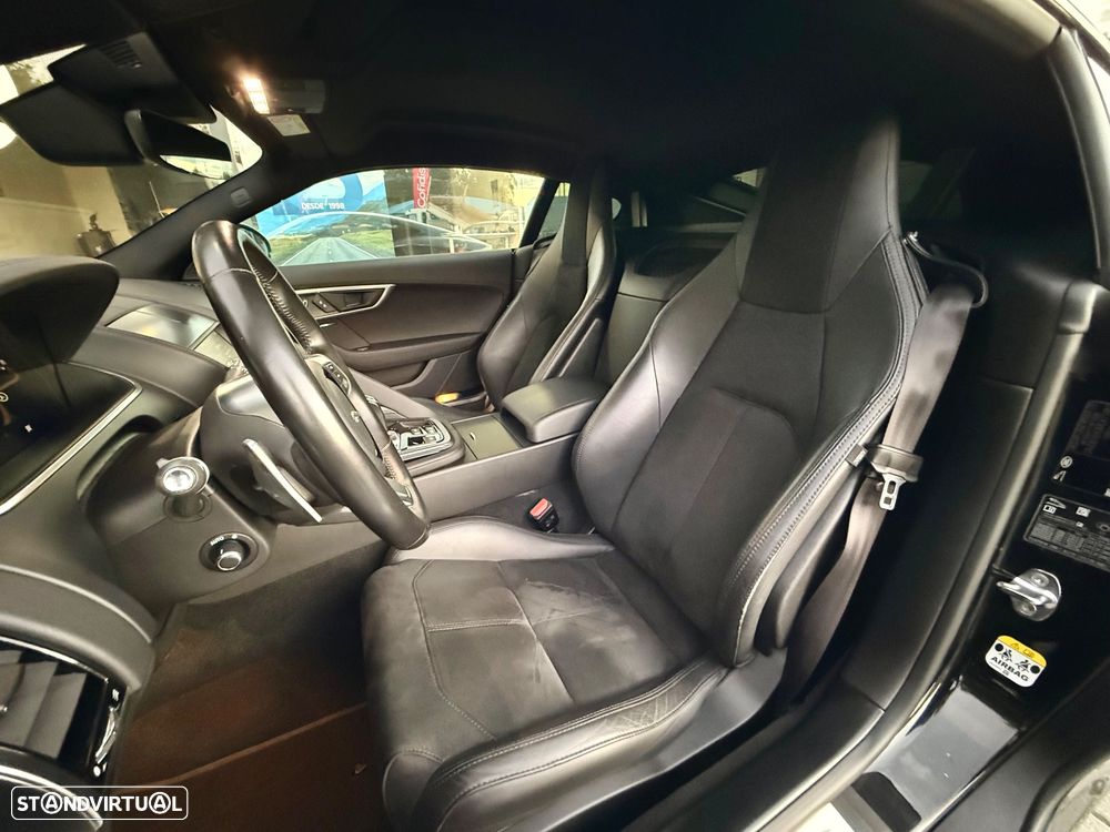 Jaguar F-Type 2.0 i4 R-Dynamic Black - 10