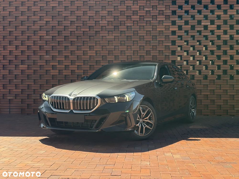 BMW Seria 5 520d xDrive mHEV - 5
