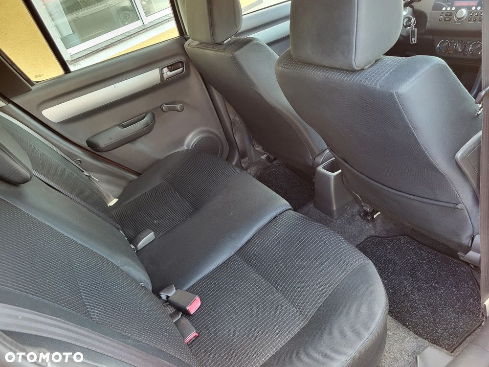 Suzuki Swift - 15