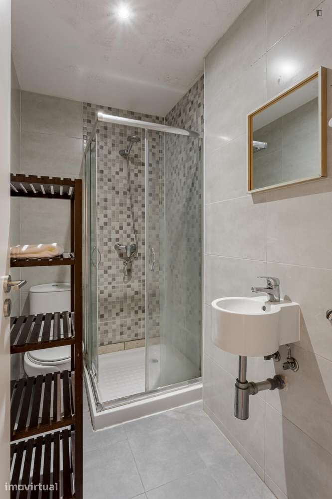 Quarto - localizado em Picoas Lisbon - Grande imagem: 3/20