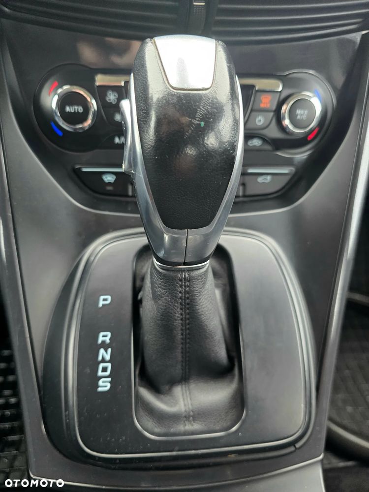 Ford Kuga 1.6 EcoBoost 4WD Titanium Plus - 18