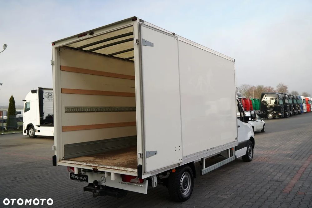 Mercedes-Benz SPRINTER / KONTENER / 2019 ROK - 22