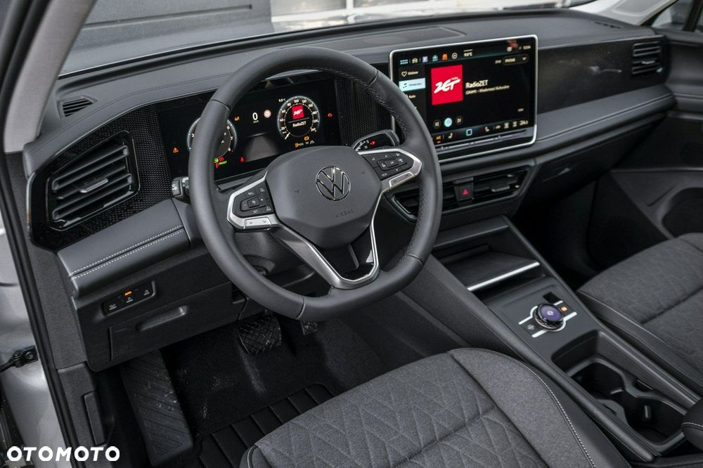 Volkswagen Tiguan - 11