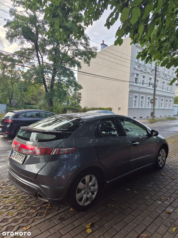 Honda Civic - 4