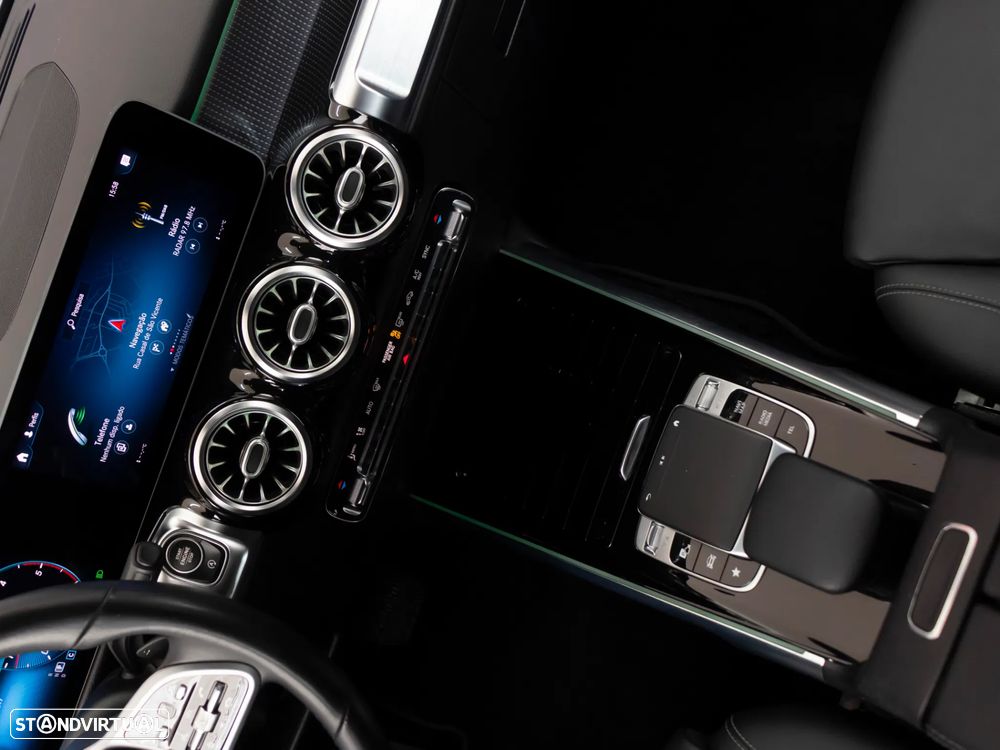 Mercedes-Benz GLB 200 d Progressive - 31