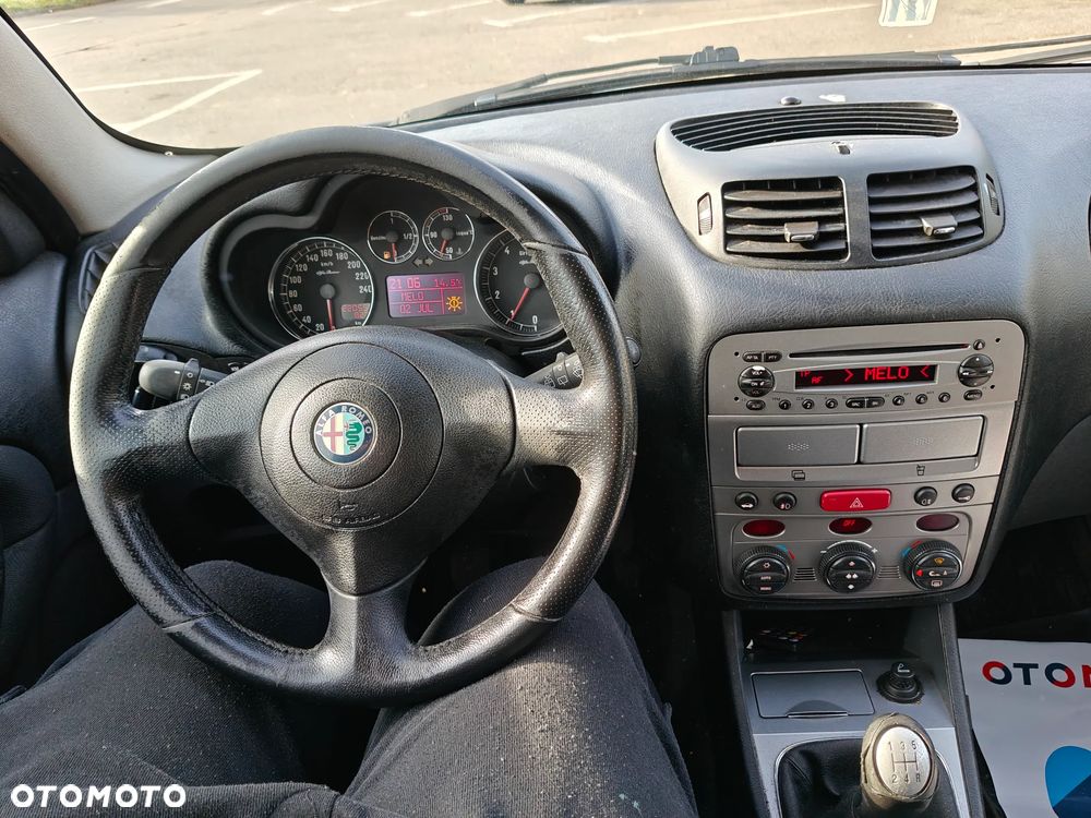 Alfa Romeo 147 1.6 Twin Spark 16V 120 - 19