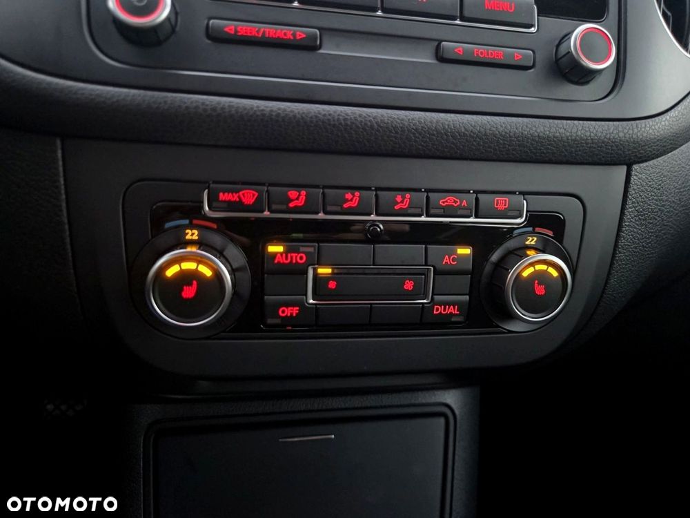 Volkswagen Golf Plus - 26