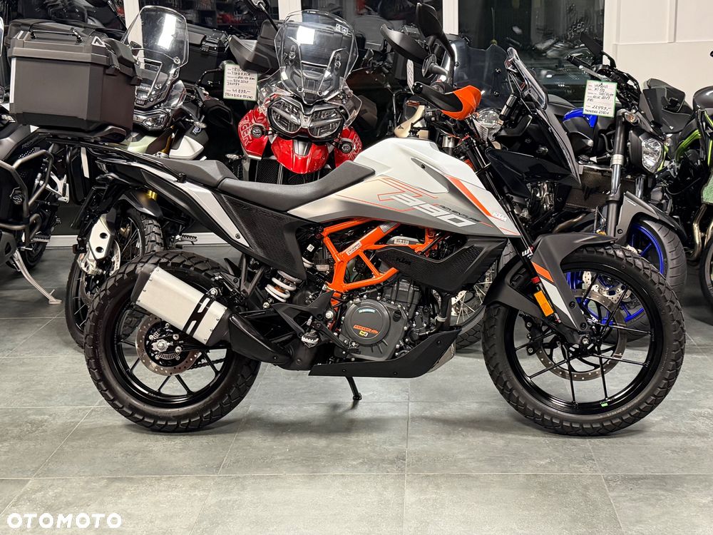 KTM Adventure - 3