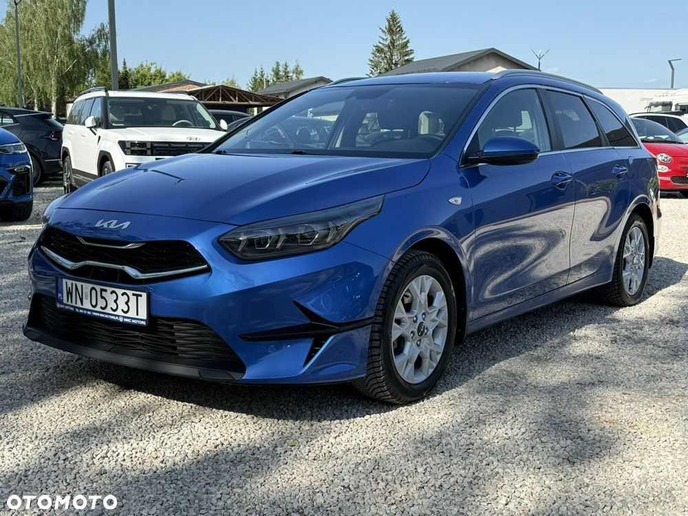 Kia Ceed - 8