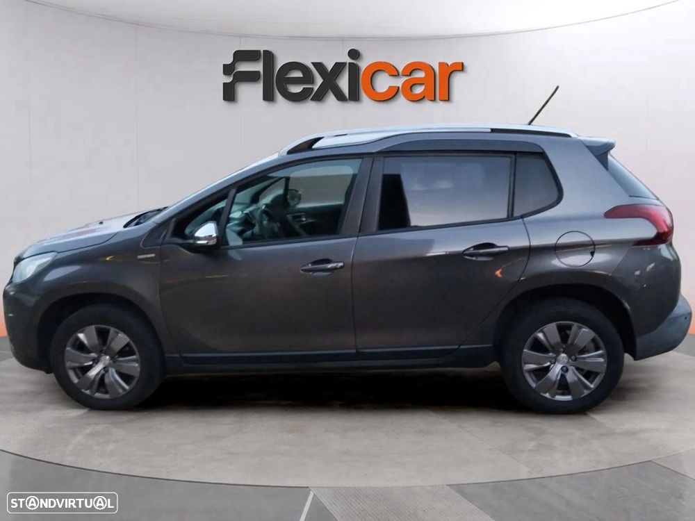 Peugeot 2008 1.2 PureTech Style - 4