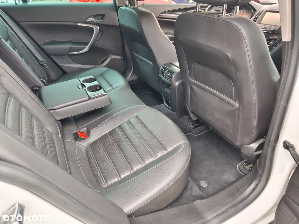 Opel Insignia 2.0 T Executive 4x4 - 13