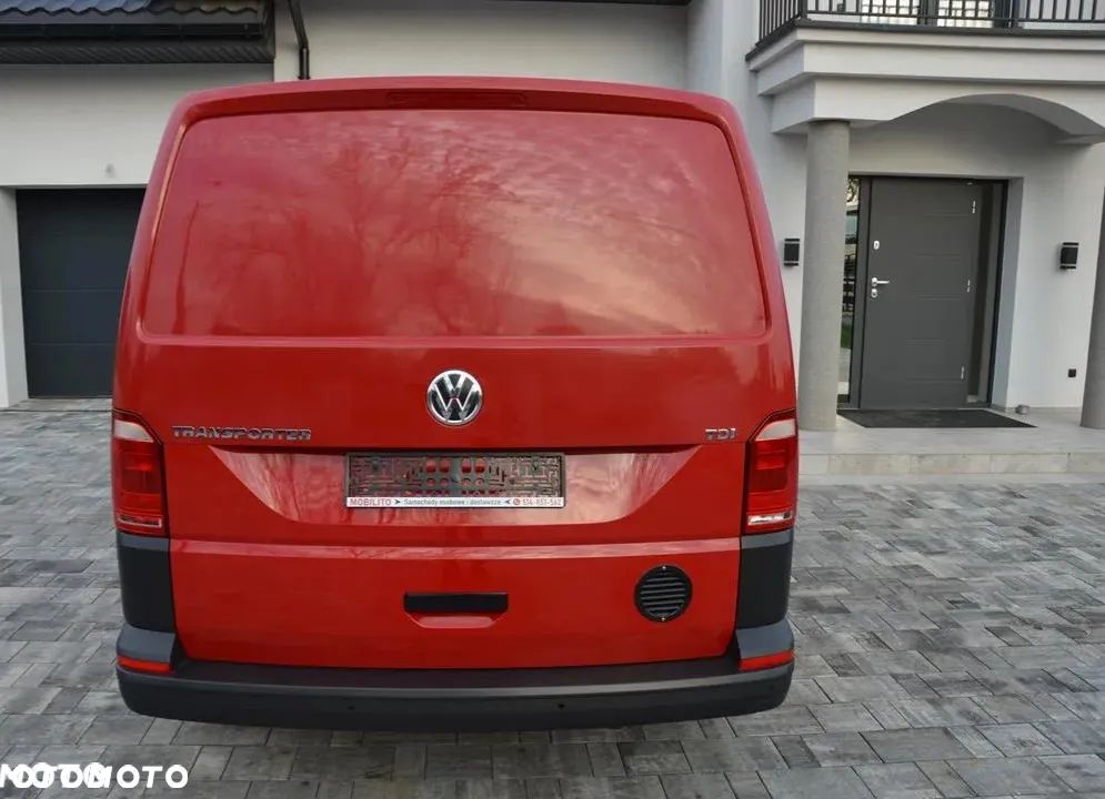 Volkswagen Transporter - 4