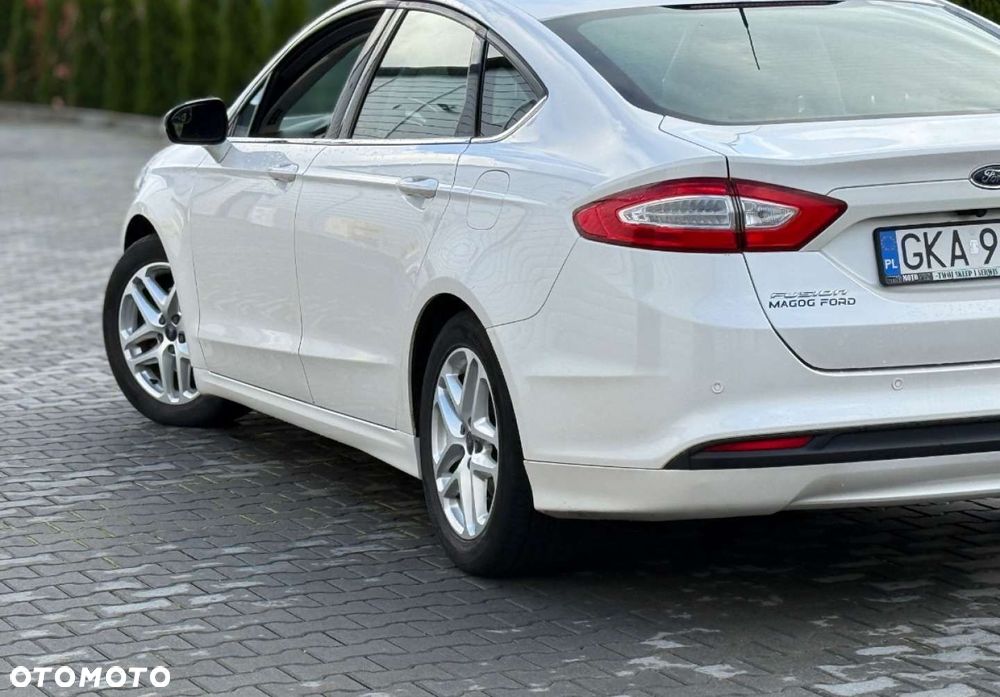 Ford Fusion - 11
