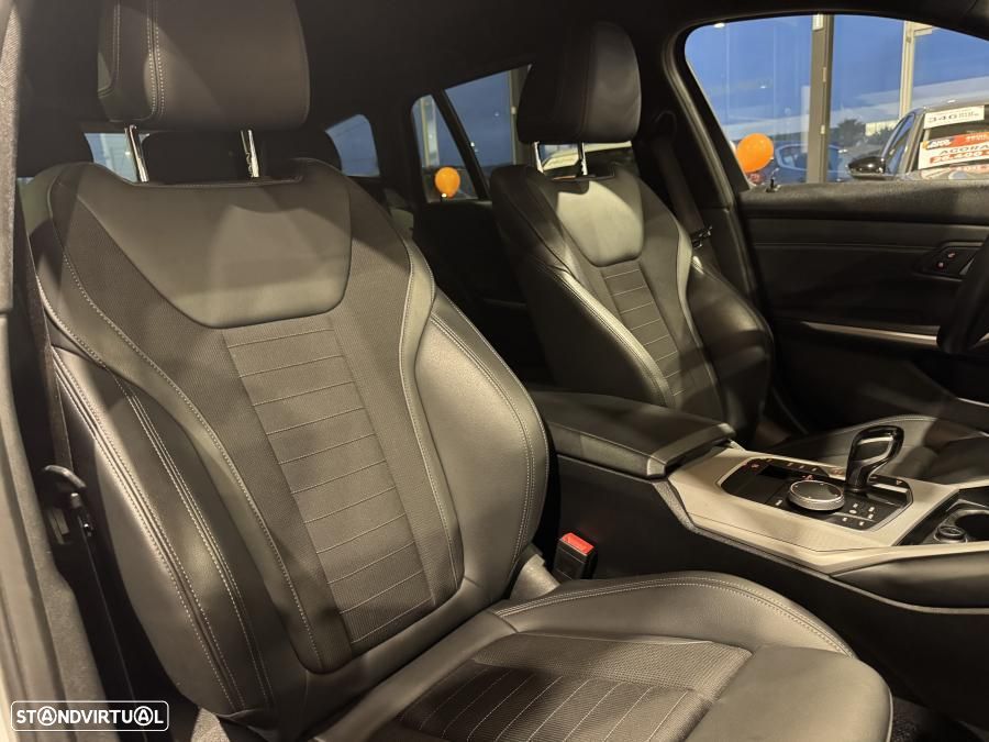 BMW 320 e Corporate Edition Auto - 32